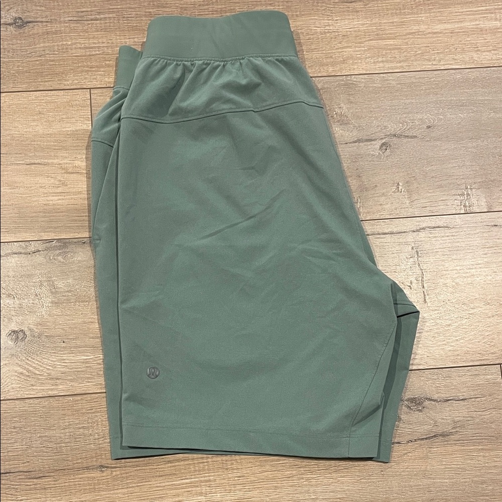 lululemon athletica Olive Green Athletic Shorts - Size Men’s Small